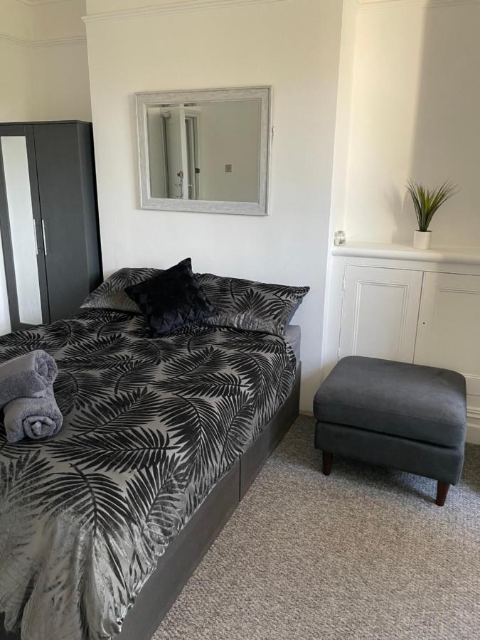 Tiye Estates Short Stay Stoke-on-Trent 외부 사진